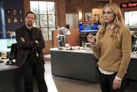 Navy CIS – Timothy McGee (Sean Murray, l.); Ellie Bishop (Emily Wickersham, r.)
