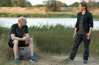 Polizeiruf 110 – SENDER: ARD - SENDETITEL: Polizeiruf 110: Der Fall Sikorska - UNTERTITEL: - CAPTION: ARD/rbb POLIZEIRUF 110: DER FALL SIKORSKA Uhr im ERSTEN..Paula Borchert, die als Au-pair bei Familie Heise arbeitete, wird tot aus der Oder geborgen. Die Kommissare Olga Lenski und Adam Raczek stoßen bei ihren Recherchen auf einen alten Fall. Vor 15 Jahren verschwand die Tochter von Katarzyna Heise und Stieftochter von Gerd Heise spurlos. Hängt Paulas Tod mit ihrem Verschwinden zusammen? - Kriminalhauptkommissarin Olga Lenski (Maria Simon, rechts) befragt den Arzt Gerd Heise (Götz Schubert, links) zu den Tatvorwürfen im Zusammenhang mit einem Fall, der 15 Jahre zurückliegt..