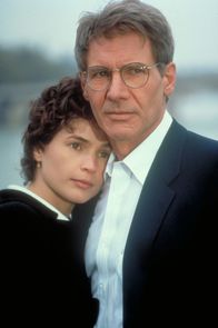 Sabrina – Industriemagnat Linus Larrabee (Harrison Ford) hat sich in die Chauffeurstochter Sabrina (Julia Ormond) verliebt.