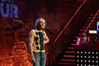 Till Reiners' Happy Hour – Der schillerndste Pollunder Ostdeutschlands: Olaf Schubert ist zu Gast in der Happy Hour - und rappt!