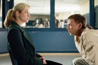 Fall 39 – Als Emily (Renée Zellweger, l.) Angst vor Lilith bekommt, sucht sie deren Vater (Callum Keith Rennie, r.) in der Psychiatrie. Er erzählt ihr, dass sich hinter Liliths kindlicher Maske das Böse verbirgt ...