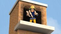 Feuerwehrmann Sam – Sam demonstriert den „Feuerwehrgriff“.
