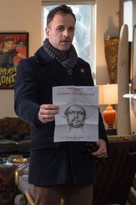 Elementary – Auf der Jagd nach einem Killer: Holmes (Jonny Lee Miller) ...
