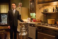 Elementary – Jagt den Killer eines Richters: Holmes (Jonny Lee Miller) ...