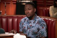 New Girl – Wird es Winston (Lamorne Morris) gelingen, Reagan endlich dazu zu bringen, mehr Zeit mit ihnen zu verbringen?