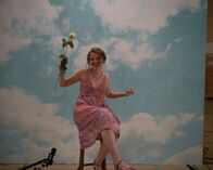 Dead Girls Dancing – Malins Abiturfoto (Katharina Stark).