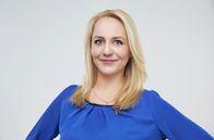 Einfach genial – Henriette Fee Grützner - Einfach genial Henriette Fee Grützner moderiert das MDR-Magazin "Einfach genial"