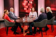 Stöckl. – Lisz Hirn, Christian Wehrschütz, Barbara Stöckl, Mona Seefried, Dirk Stermann.