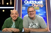 Quizduell - Olymp – Moderator Elton (r.), beide Rateteamkapitäne in der Sendung "Wer weiß denn sowas?".