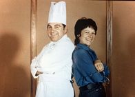 Motel – Jörg Schneider als Koni Frei und Silvia Jost als Erika Brunner.