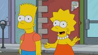 Die Simpsons – Bart (l.); Lisa (r.)