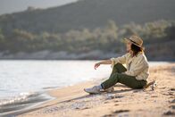 Auf und davon – Mona Vetsch reist rund ums Mittelmeer und besucht ausgewanderte Schweizerinnen und Schweizer von Ost bis West.