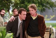 How I Met Your Mother – Während sich Robin und ihr Therapeut näherkommen, befindet sich Marshall (Jason Segel, l.) auf Kollisionskurs mit seinem neuen Chef Garrison Cootes (Martin Short, r.) ...