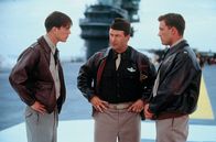 Pearl Harbor – v.l.: Capt. Danny Walker (Josh Hartnett), Lt. Col. James "Jimmy" Doolittle (Alec Baldwin) und Capt. Rafe McCawley (Ben Affleck)