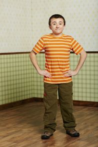 The Middle – Er ist intelligent und gebildet, hat aber Probleme, sich mit anderen Kindern anzufreunden: Brick (Atticus Shaffer) ...