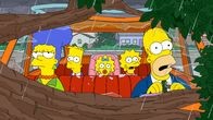 Die Simpsons – "Die Simpsons", "Stammesfehde." Als Lisa an ihrer Schule eine Szene aus ihrem Familienalltag nachstellt, wird Marge bewusst, wie eintönig ihr Leben doch ist. Da legt ein glücklicher Zufall ein großes Talent der Hausfrau und Mutter frei: Durch einen umgestürzten Baum, den Marge aus dem Weg schafft, kommt ihre Begabung als Holzfällerin zum Vorschein. Bei sportlichen Wettbewerben in dieser Disziplin ist Marge bald unschlagbar. Doch leider scheint sie der Ruhm mehr und mehr von ihrer Familie zu entfremden.