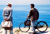 Der Postmann – Filmstill - Editorial Use Only "Postino, Il" Philippe Noiret, Massimo Troisi � 1994 Miramax HANDOUT / EDITORIAL USE ONLY! / MAY NOT BE PUBLISHED IN BOOKS AND ILLUSTRATED BOOKS! Please note: Fees charged by the agency are for the agency�s services only, and do not, nor are they intended to, convey to the user any ownership of Copyright or License in the material. The agency does not claim any ownership including but not limited to Copyright or License in the attached material. By publishing this material you expressly agree to indemnify and to hold the agency and its directors, shareholders and employees harmless from any loss, claims, damages, demands, expenses (including legal fees), or any causes of action or allegation against the agency arising out of or connected in any way with publication of the material.