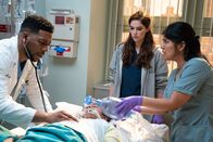 New Amsterdam – Dr. Floyd Reynolds (Jocko Sims), Dr. Lauren Bloom (Janet Montgomery)