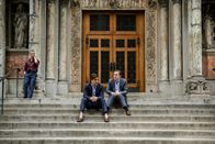 The Big Short – Jeremy Strong (Vinnie Daniel), Hamish Linklater (Porter Collins), Rafe Spall (Danny Moses).