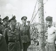 Der Nazi-Plan – Himmler erkennt, dass er mit Häftlingen Geld verdienen kann, und lässt die Gefangenen bis zum Tode Zwangsarbeit verrichten.