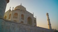 Wunderwerke der Weltgeschichte – Der Taj Mahal ist eines der prächtigsten Beispiele indo-islamischer Baukunst.