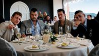 Gomorrha – (v.li.) Carmine Battaglia (Pino), Salvatore Esposito (Gennaro Savastano), Emanuele Vicorito (O' Pop), Carmine Monaco (O' Track)