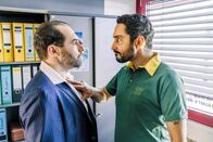 Die Glücksspieler – Firat (Eko Fresh, rechts) vertraut Ömer (Roman Kanonik) nicht.