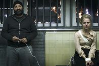 Taktik – Abdullah (Anoushiravan Mohseni) und Jasna Scheikl Gacnikar (Bojana Golenac)