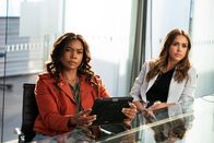 L.A.'s Finest – L-R: Sydney Burnett (Gabrielle Union) und Nancy McKenna (Jessica Alba)