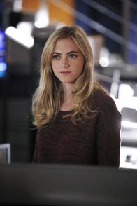 Navy CIS – Ellie Bishop (Emily Wickersham)