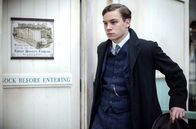 An Inspector calls – Eric Birling (Finn Cole)
