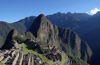 Stadt Land Kunst – Machu Picchu ist die bekannteste aller verlorenen Städte. Auf einer Höhe von mehr als 2.400 Metern thront das Heiligtum der Inka über dem Urwald.