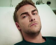 The Royals – Wird sich Jasper (Tom Austen) nach dem schrecklichen Zwischenfall wieder erholen?