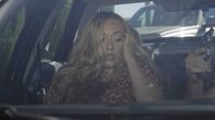 People Magazine: Investigativ – Jennifer Asbenson is stunned after her head was bashed into the cars dash.