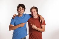 Checker Tobi – Von links: Can Mansuroglu als "Checker Can" und Tobias Krell als "Checker Tobi".