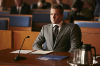 Suits – Suits (2017)