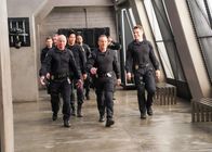 S.W.A.T. – (v.li.): David Lim (Victor Tan), Peter Onorati (Sergeant Jeffrey ‚Jack‘ Mumford), Lou Ferrigno Jr. (Sergeant Donovan Rocker), Lina Esco (Christina Alonso).