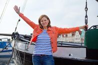 Landpartie – NDR Fernsehen PILGERN IM NORDEN - MIT HEIKE GÖTZ Uhr. Heike Götz