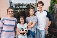 Checker Julian – Beim Tierarzt: Mit Kleintierärztin Sandra checkt Julian, welche Wewehchen Tiere haben können.