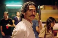 Jahrhundertfrauen – William (Billy Crudup) lebt im Haus von Dorothea.