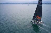 Segeln: Louis Vuitton Cup – Alinghi Red Bull Racing tritt 2023 beim TF35 Geneva Cup in Genf, Schweiz, auf.