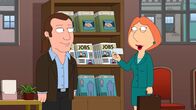 Family Guy – Um die Familienkasse aufzubessern, nimmt Lois (r.) heimlich einen Job bei einer Telefonsex-Hotline an ...