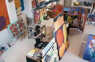 Unhappy – Johanna Dumet in ihrem Atelier: Sie ist in einem südfranzösischen Dorf aufgewachsen und in der Berliner Kunstszene zum gehypten Star geworden.
