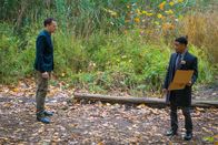 Elementary – Ein Fall ohne Beweismittel und mit Opfern, die nicht identifizierbar sind, verlangt Holmes (Jonny Lee Miller, l.) und Bell (Jon Michael Hill, r.) einiges ab ...