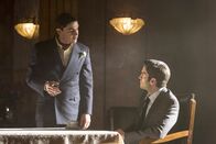 American Horror Story – James March (Evan Peters, l.); John Lowe (Wes Bentley, r.)