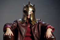 How to Tatort – In "How to Tatort" ist Jasna Fritzi Bauer ein riesen "Games of Thrones"-Fan - und braucht noch eine Unterschrift auf dem Helm.