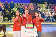 1, 2 oder 3 – Daumen hoch! Das rote Rateteam von Teneriffa/Spanien konnte bei "1, 2 oder 3" viele tolle Erfahrungen sammeln.