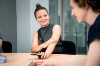 How to Tatort – Jasna Fritzi Bauer, Luise Wolfram in "How to Tatort"