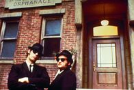 Blues Brothers – L-R: Elwood Blues (Dan Aykroyd), Joliet Jake Blues (John Belushi)