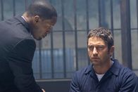 Gesetz der Rache – Schon bald wird Staatsanwalt Nick Rice (Jamie Foxx, l.) klar, dass Shelton (Gerard Butler, r.) nur ein Spiel mit ihm spielt, allerdings ein tödliches. Da gerät Nicks eigene Familie ins Visier des mörderischen Rächers ...